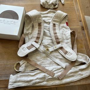 Sakura Bloom- Theory Bamboo Scout, snowbird/ no leather. Baby carrier